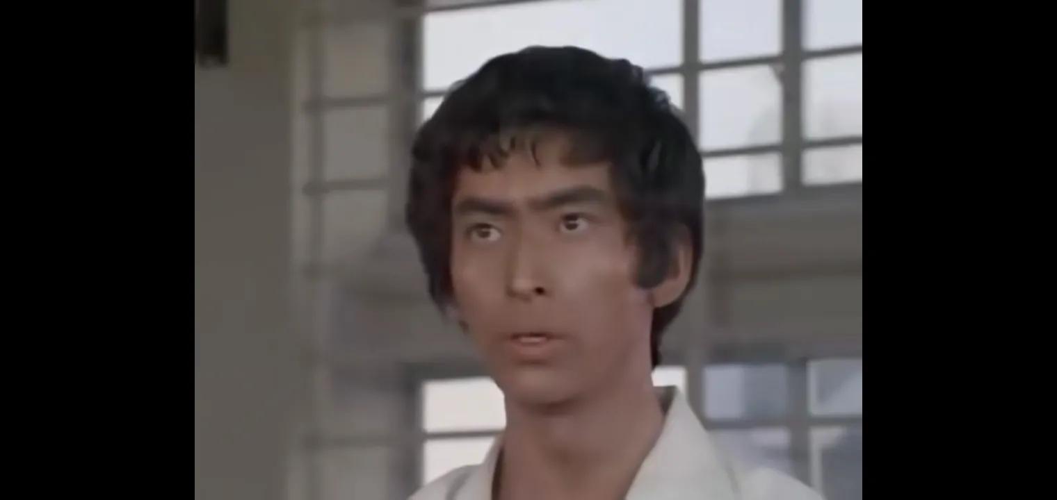 仔细盘点1966年到1996年的奥特曼