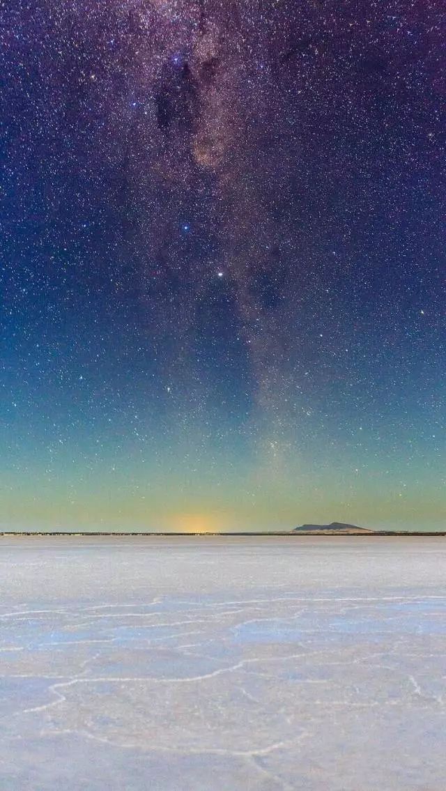 最美星空壁纸：夜空中最亮的星星