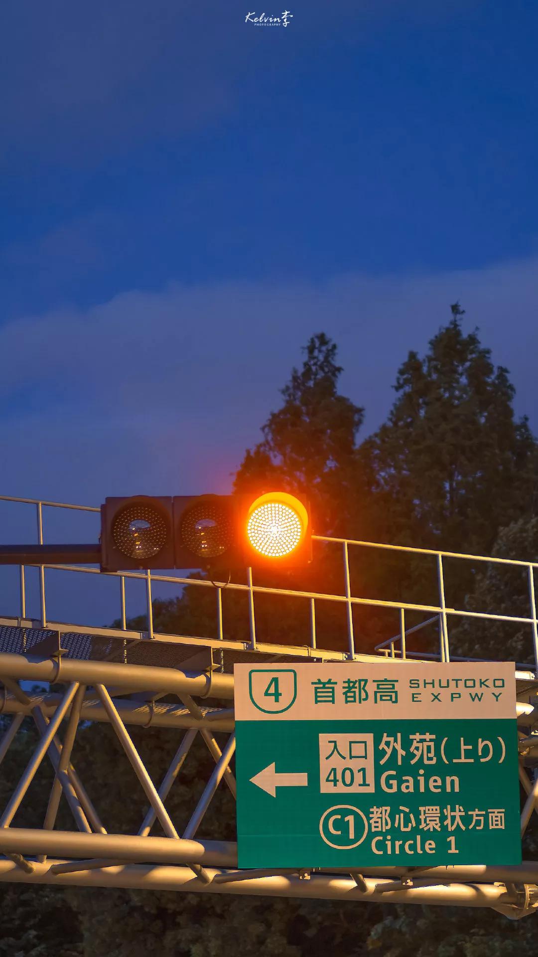 壁纸小馆：今日心动 港风复古街头壁纸