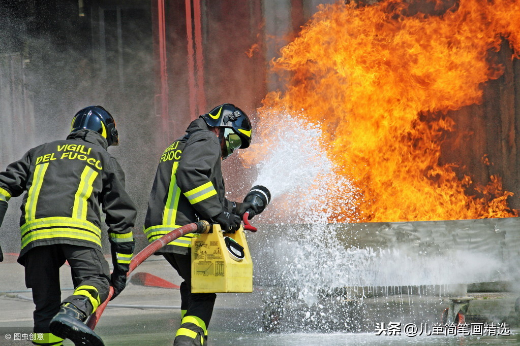 儿童简笔画精选【人物】-消防员（Fireman）的绘画步骤