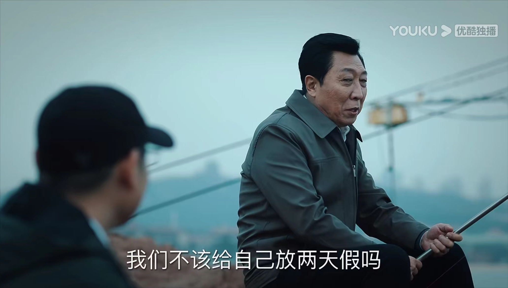 再看《巡回检察组》，两袖清风的武强是甩棍，程序正义才是正道